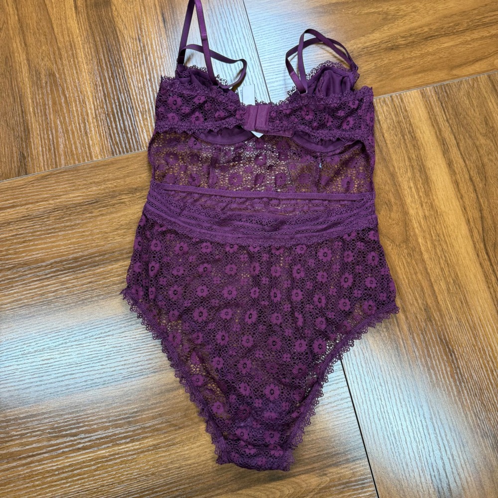 Victorias Secret Plum Purple Floral Lace Teddy Bodysuit Underwire Small - Picture 3 of 7